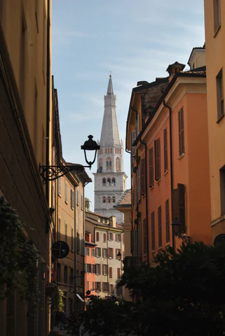 Modena Ghirlandina Tower