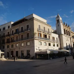 Bari