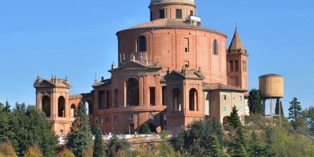 Bologna autentica: itinerario a piedi verso San Luca