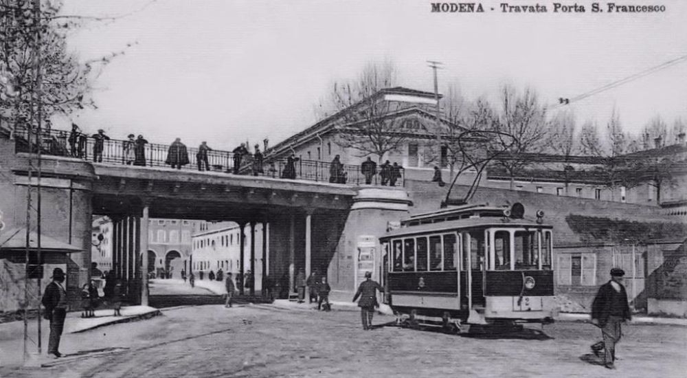Visita guidata delle mura e dei canali di Modena